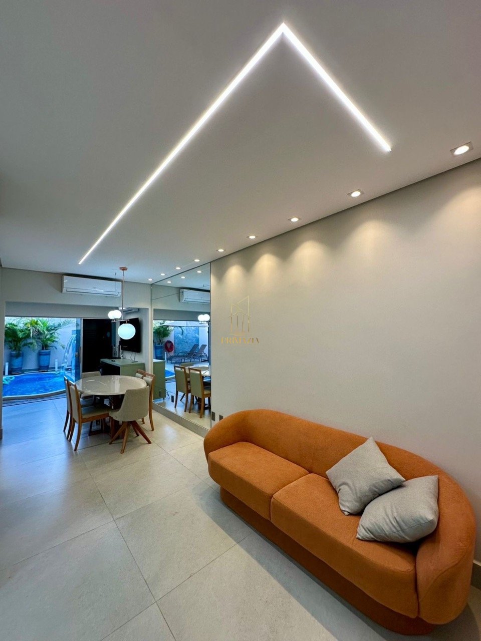 Sobrado mobiliado no Condomínio Residencial Jardins- Despraiado — foto 4