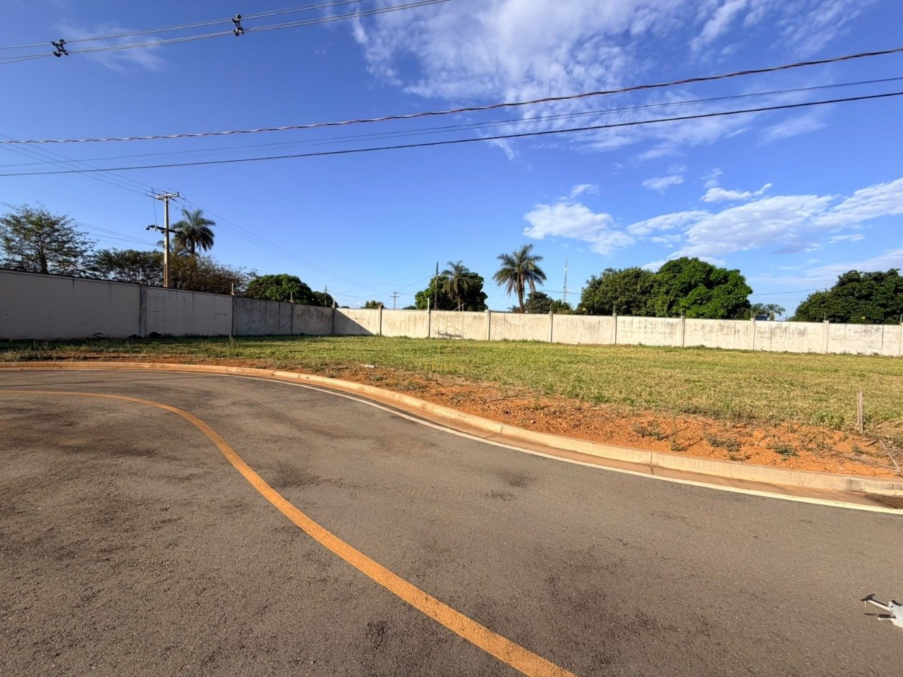 Terreno de 315 m² no Condomínio Florais da Chapada - Chapada dos Guimarães — foto 4
