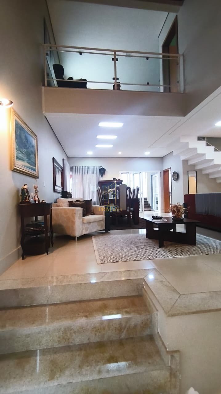 Casa em Condomínio Alphagarden em Cuiabá 4 suítes