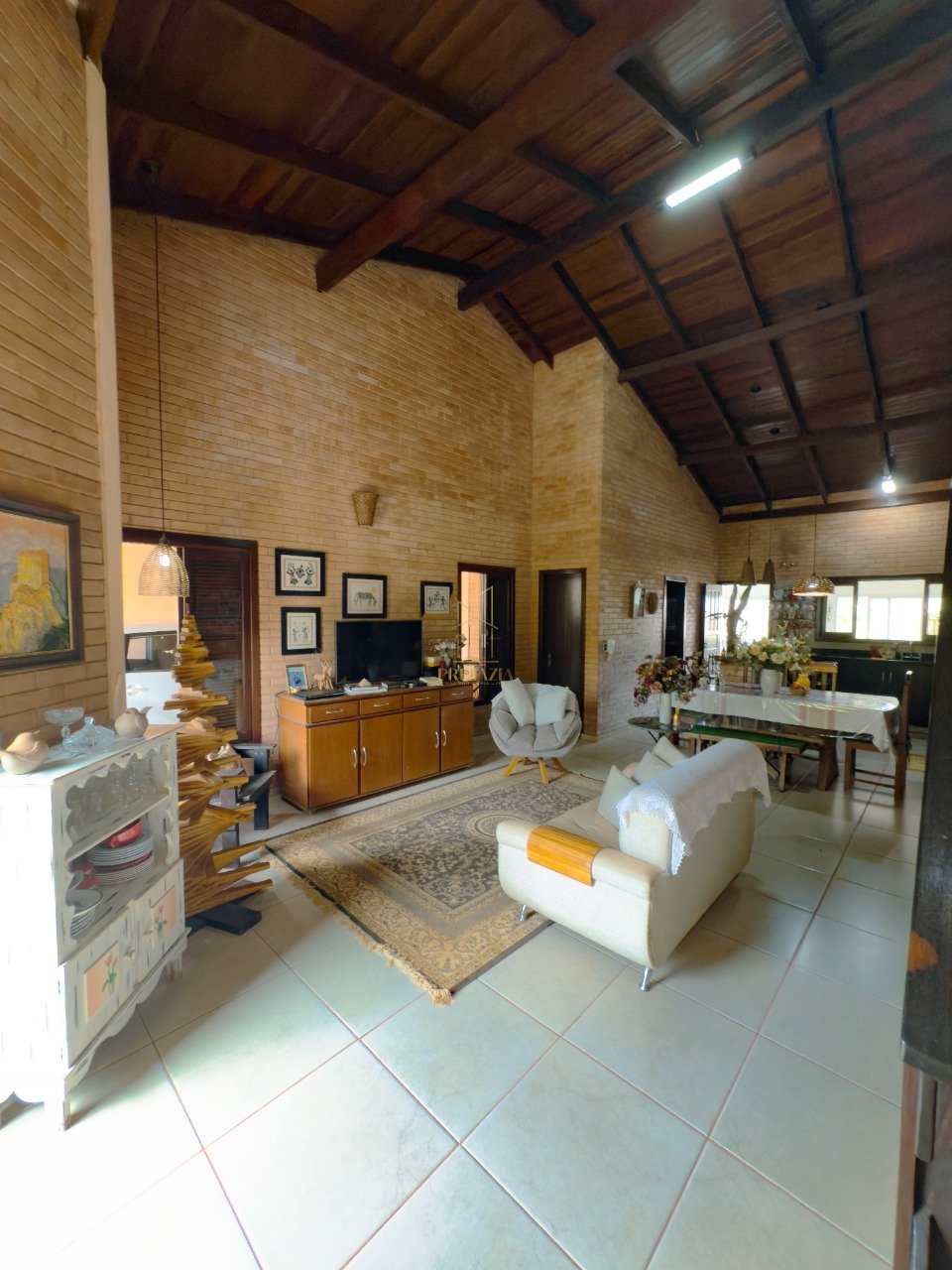 Casa com 3 três suítes na Cidade de Chapada Dos Guimarães — foto 5