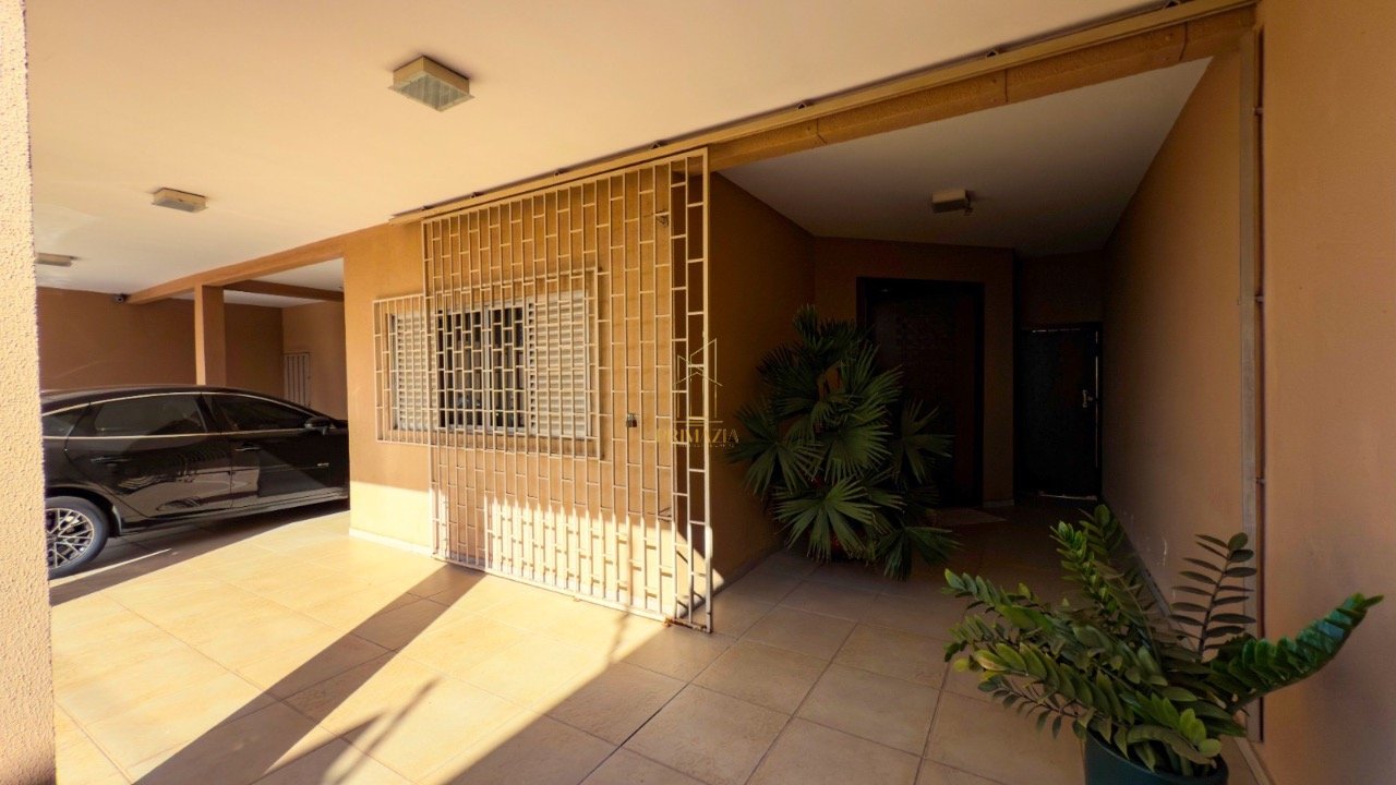 OPORTUNIDADE DE CASA AMPLA A VENDA NO CENTRO DE VARZEA GRANDE — foto 6