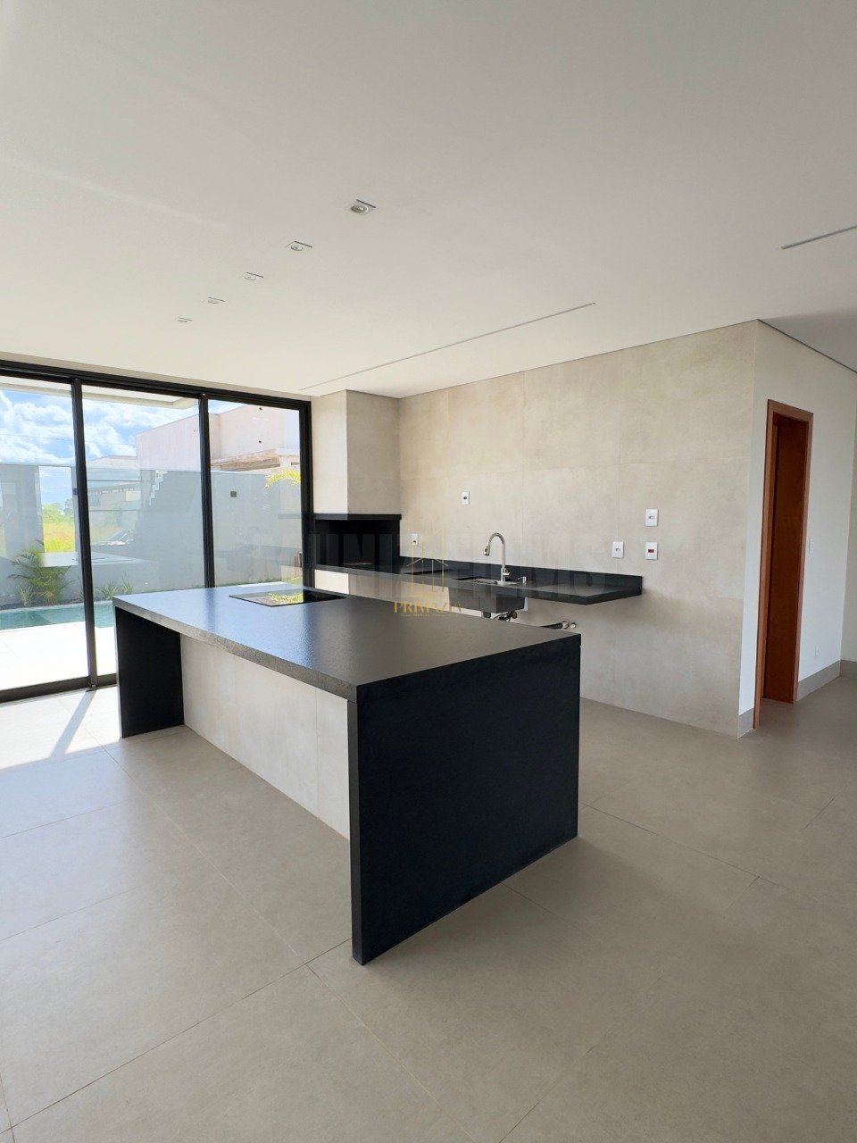 Sobrado 3 Suítes no Condominio Verana em Varzea Grande - MT — foto 5