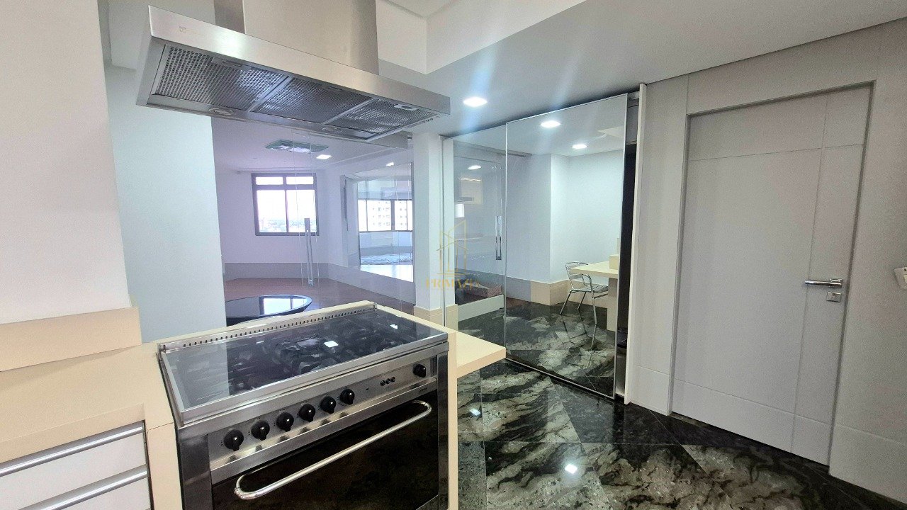 Apartamento de Alto Padrão à Venda no Edifício Mediterranee - 346 m² em Cuiabá — foto 6