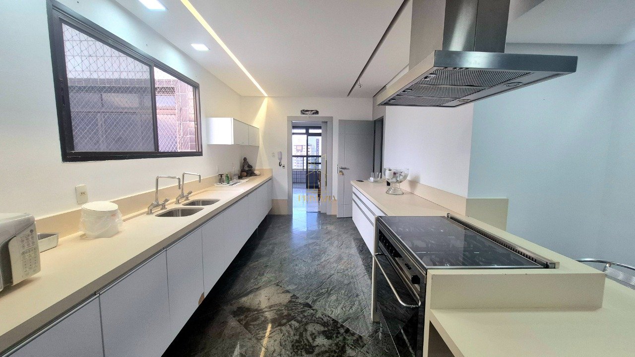 Apartamento de Alto Padrão à Venda no Edifício Mediterranee - 346 m² em Cuiabá — foto 7